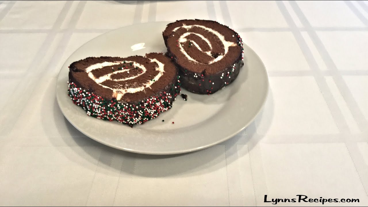 Chocolate Cake Roll  - Christmas - Lynn's Recipes