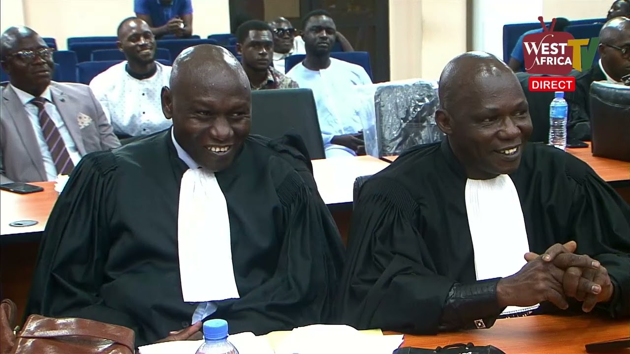 L'entrée spectaculaire de l'avocat de Dadis, Maître Pépé Antoine LAMAH