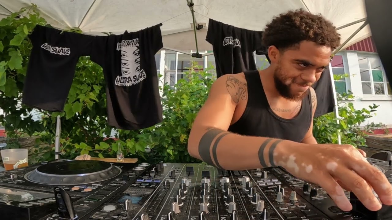 ZEN TEN - LIVE @ ULTRA SUAVE