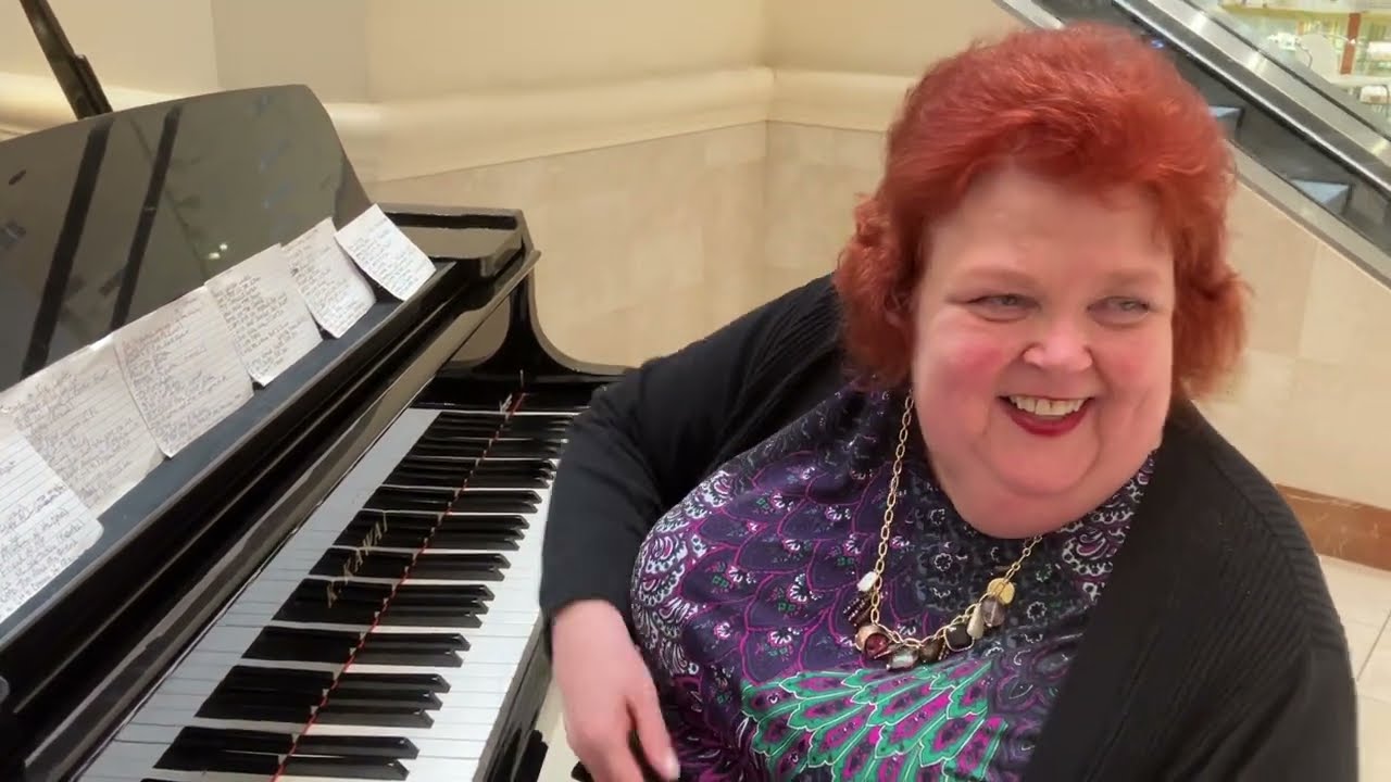 Hi, Lili, Hi Lo played on piano by Patsy Heath
