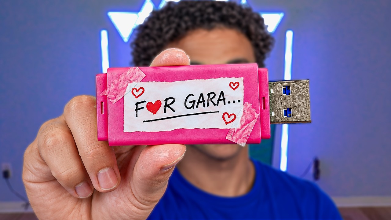 a CRAZY FAN GIRL sent me this Roblox USB...