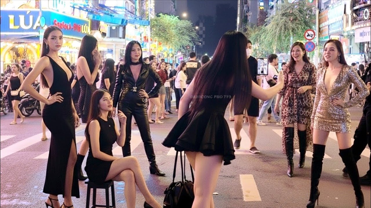 Vietnam nightlife | Explore the vibrantnightlife district in Ho Chi Minh City