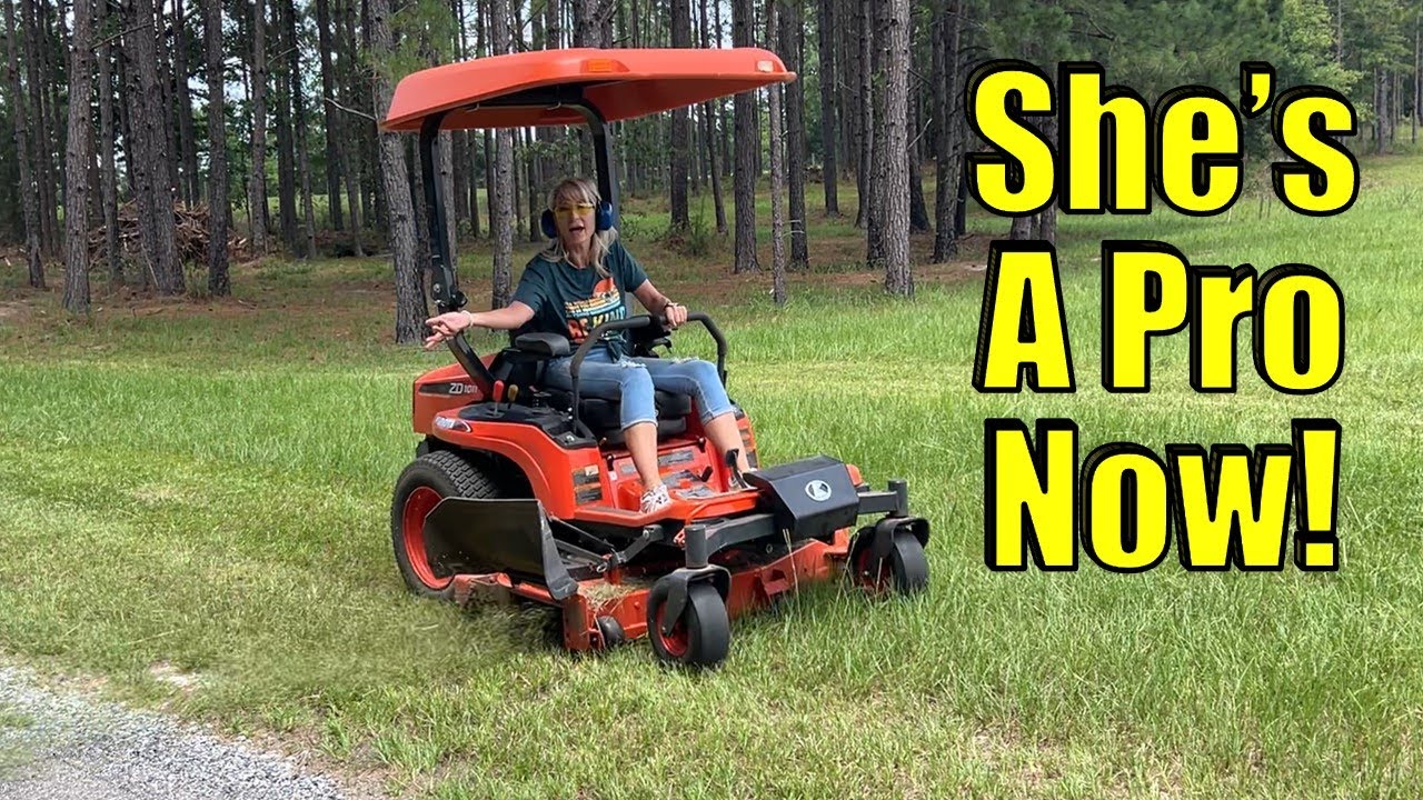 Wife Keeps 20 acre Farm Mowed With Her Kubota ZD1011 Diesel Zero Turn!