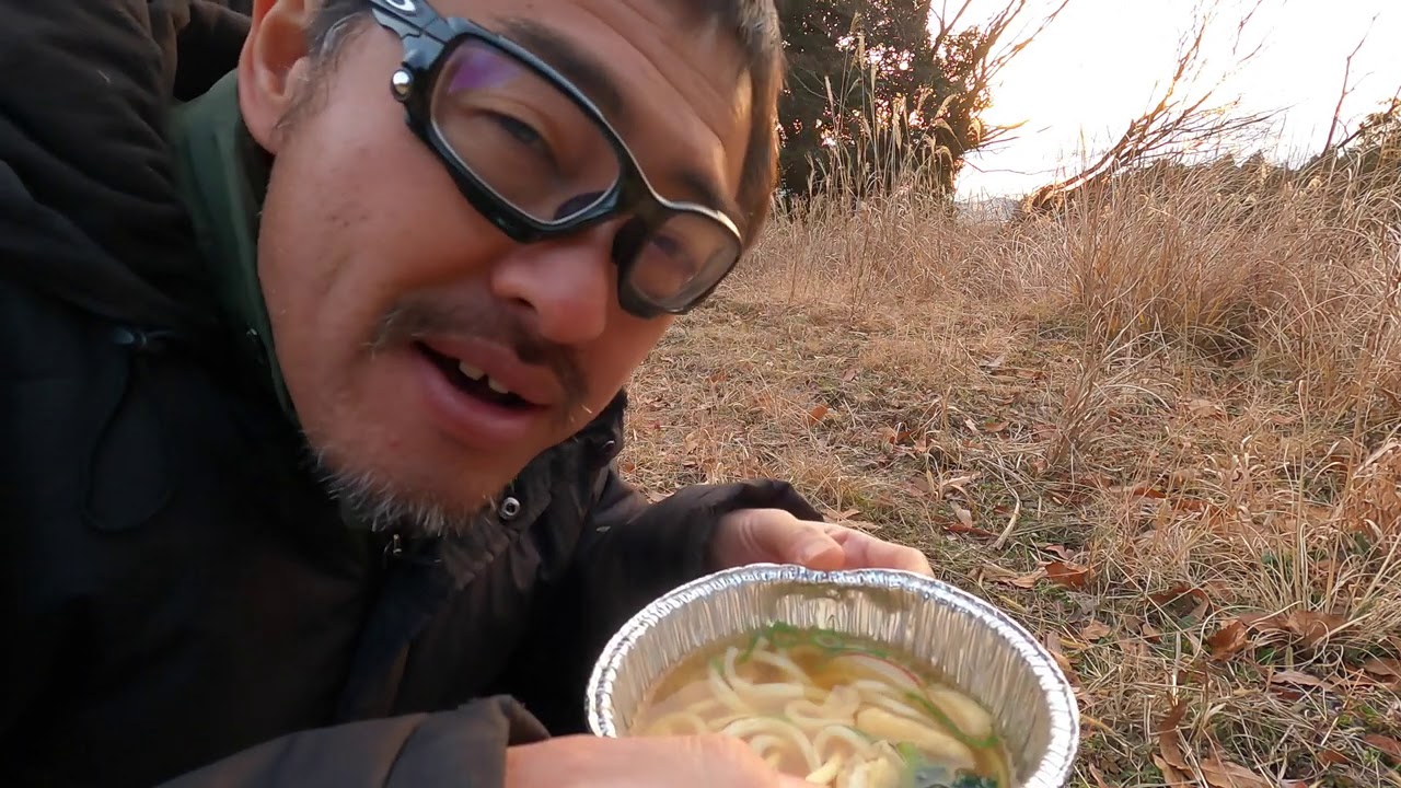 アウトドア 鍋焼きうどんたべる　エアガンレビューの合間 サブチャンネルの動画