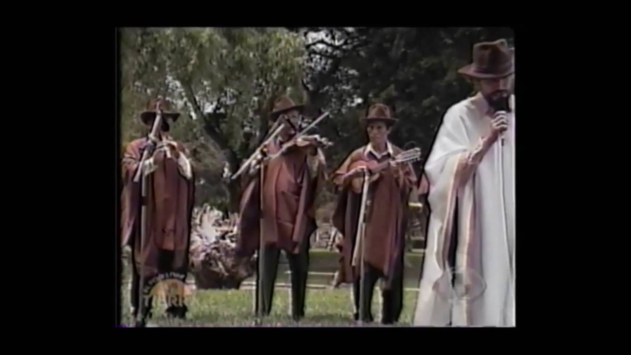 Canto Quechua 0061 PERAS PERAS conjunto EVOCACION HUANTA Peru