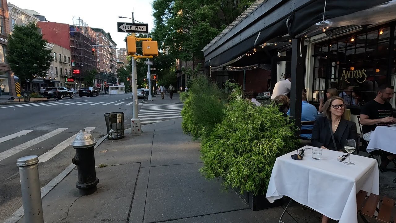 ⁴ᴷ⁶⁰ Walking NYC: Hudson Street from Bogardus Plaza to Chelsea Triangle