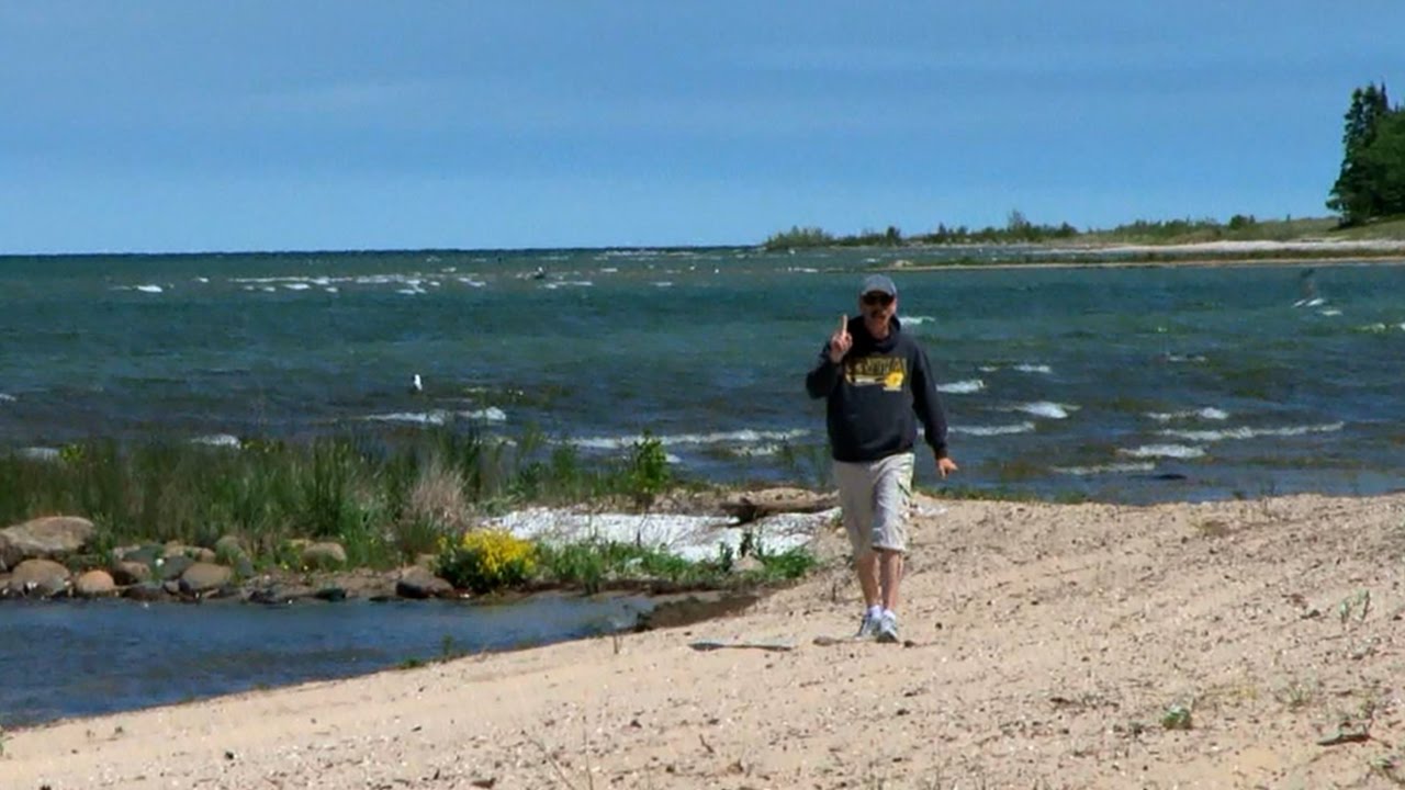 Under the Radar Michigan: #323 - Tips of the Fingers