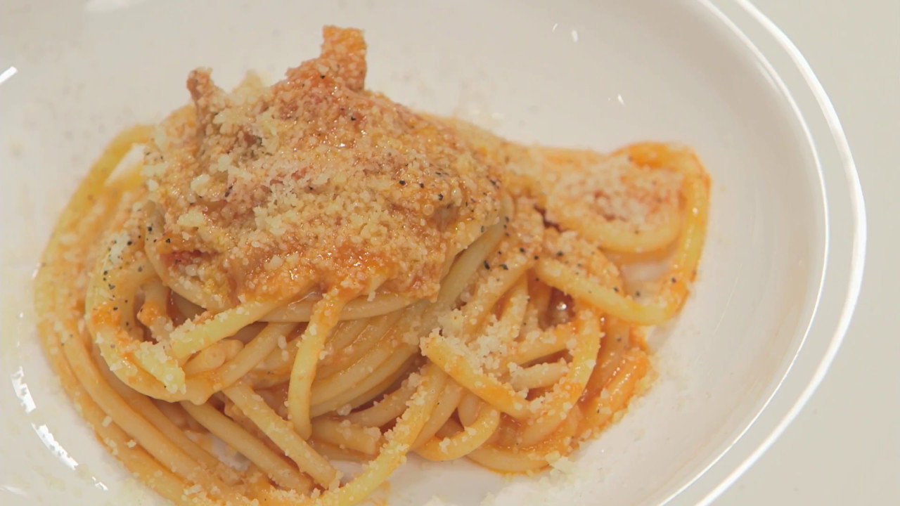Bucatini all'amatriciana - La buona cucina di Adelaide