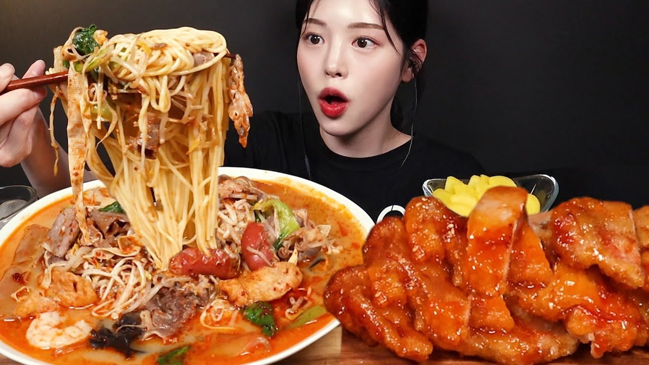 SUB)마라탕 쿨타임 찼다🌟 얼얼한 마라탕에 쫀득달달 꿔바로우 먹방! 옥수수면 둥근당면까지 추가하기 꿀조합 리얼사운드 Malatang Mukbang Asmr