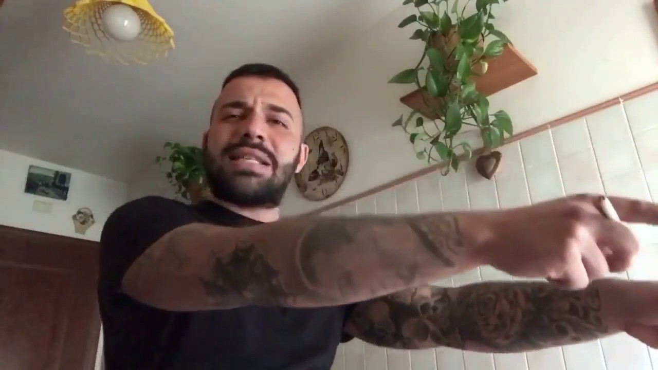Damiano Er Faina -Igor Il Russo  CONDIVIDI CONTRO LO STATO!
