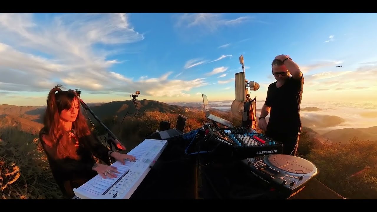 Elysian Moon - live electronic duo - above the clouds