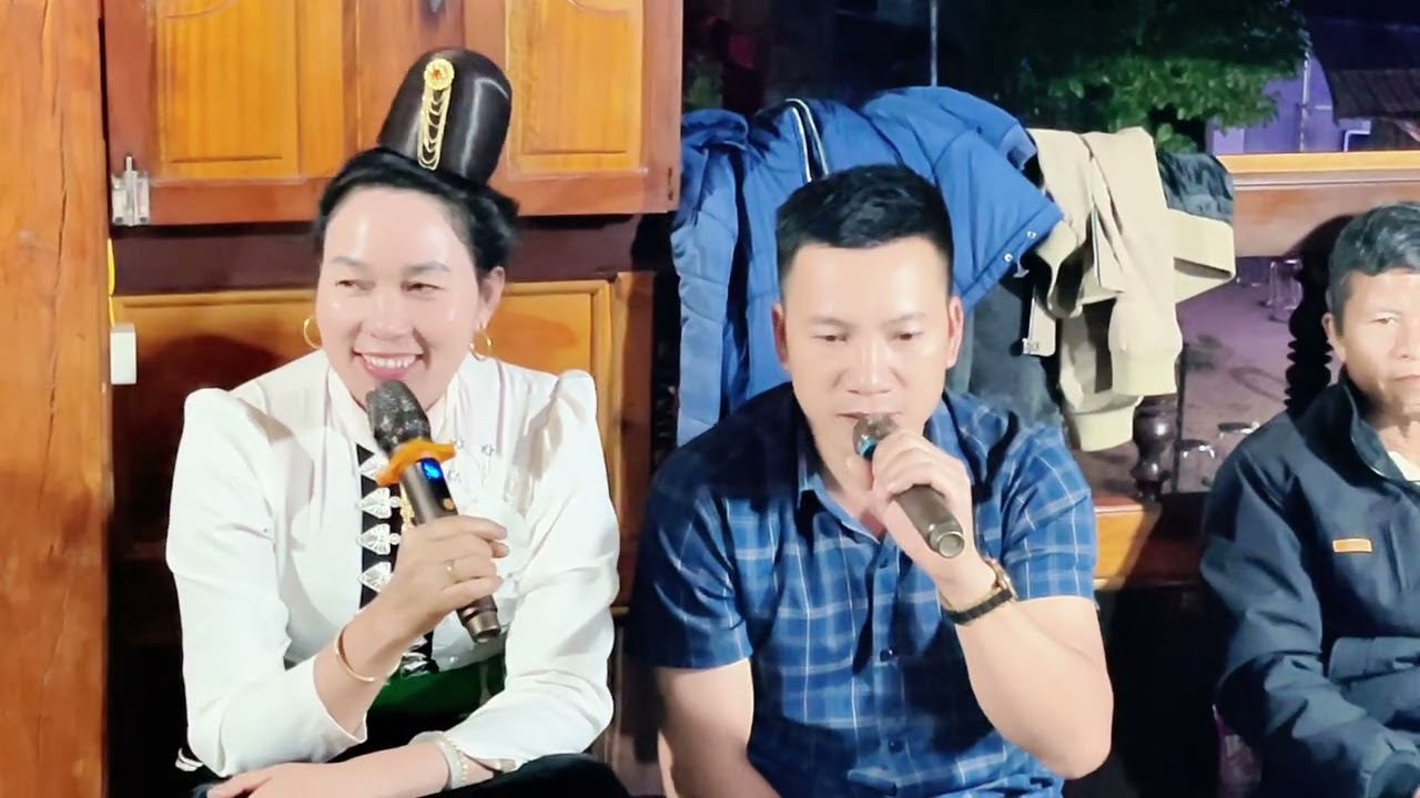 Lù Binh, Hoàng Nhung Giao  Lưu Bài Thứ Hai Khán Giả Đến Xem Chật Kín Căn Nhà