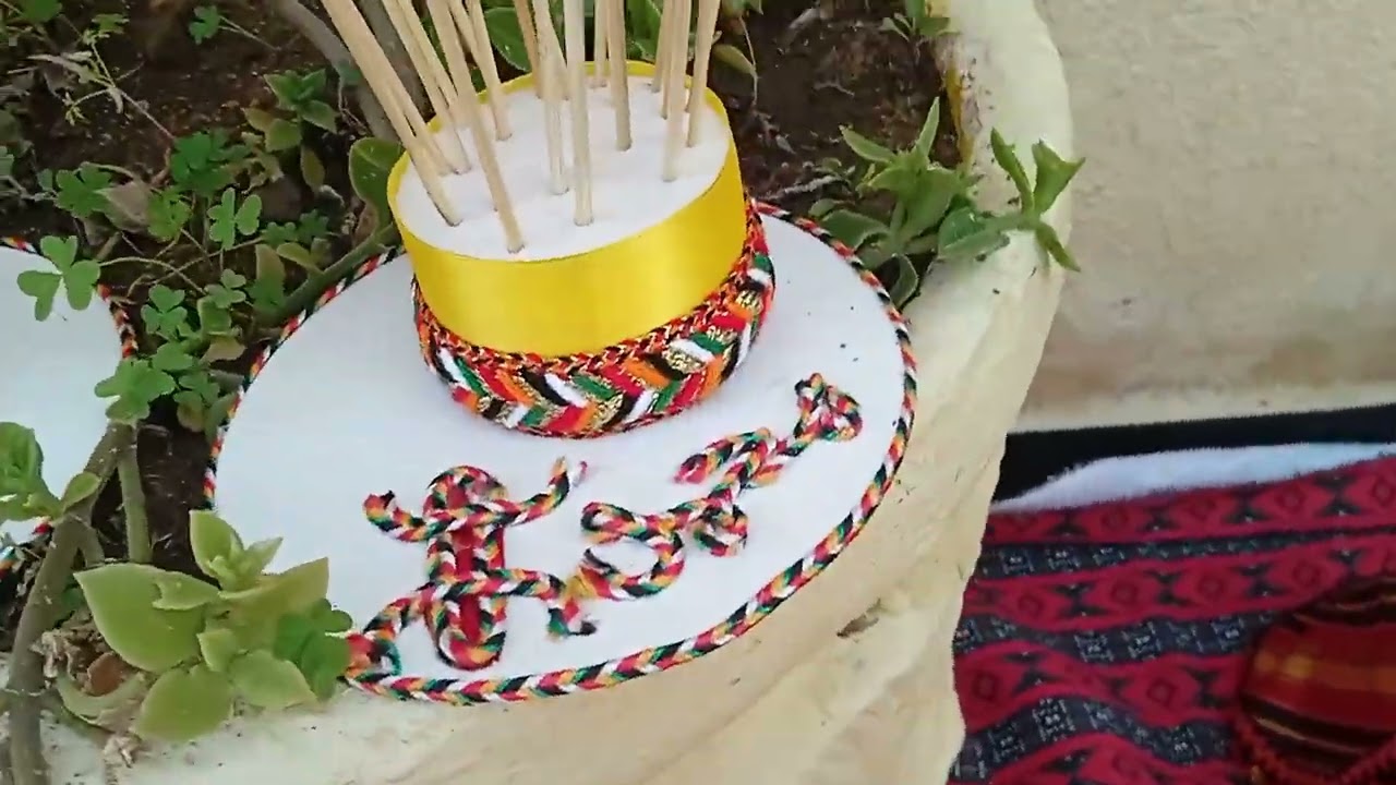 خياطة لباس التخرج ...