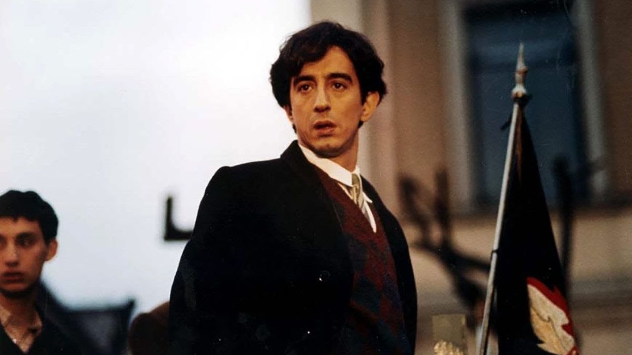 Passione, Ideali e Pregiudizi: Un Capolavoro | Del perduto amore