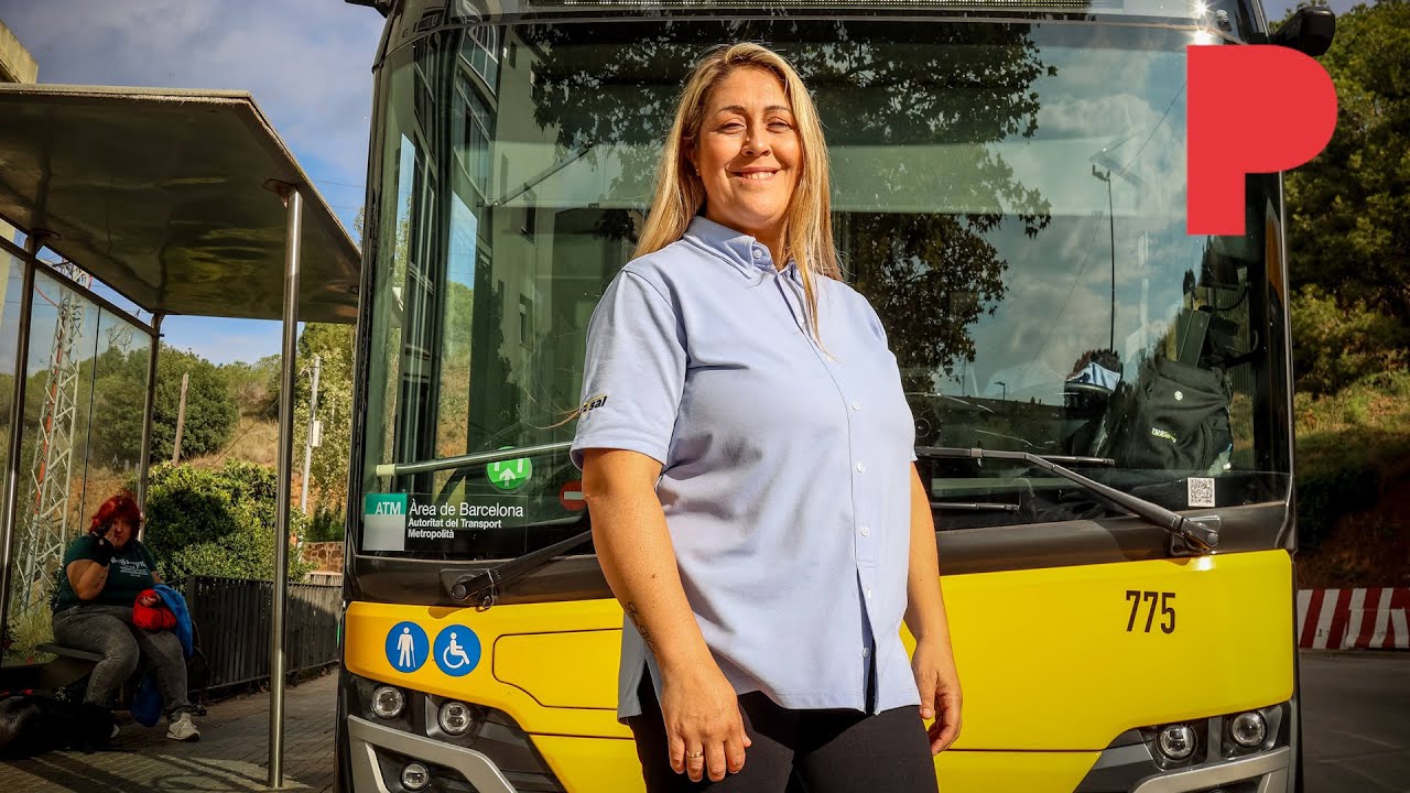 No quer&iacute;a ser camarera a los 50 y se hizo conductora de autob&uacute;s