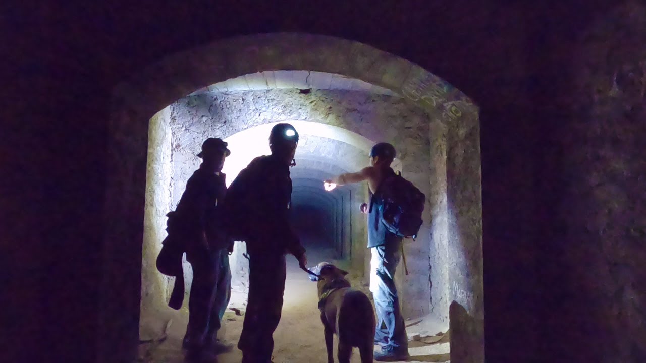 EXPLORAMOS EL TÚNEL DE MONTCADA (BARCELONA)