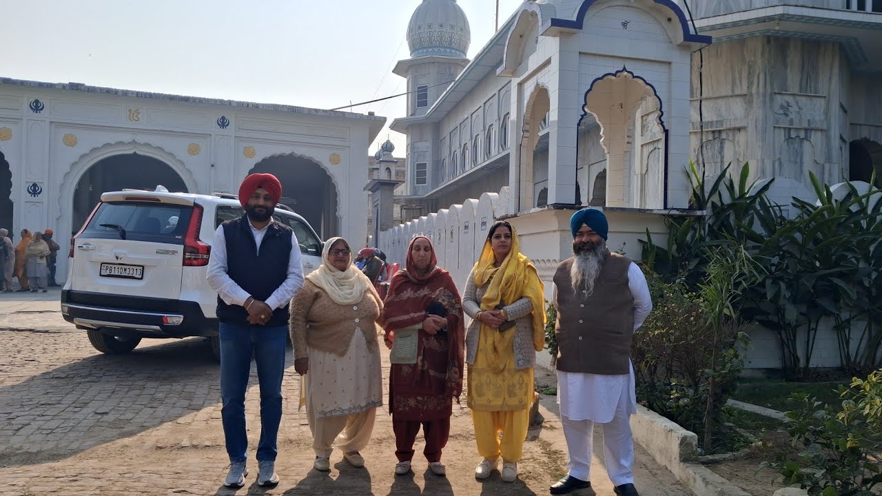 ਨਾਨਕ ਪਾਤਸ਼ਾਹ ਦੀਆ ਖੜ੍ਹਵਾ ਦੇ ਦਰਸਨ
