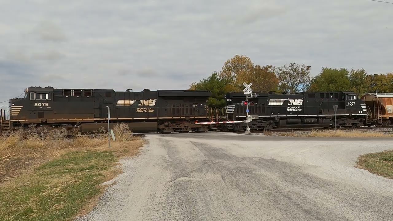 Norfolk Southern 8075 West, Tolono, IL
