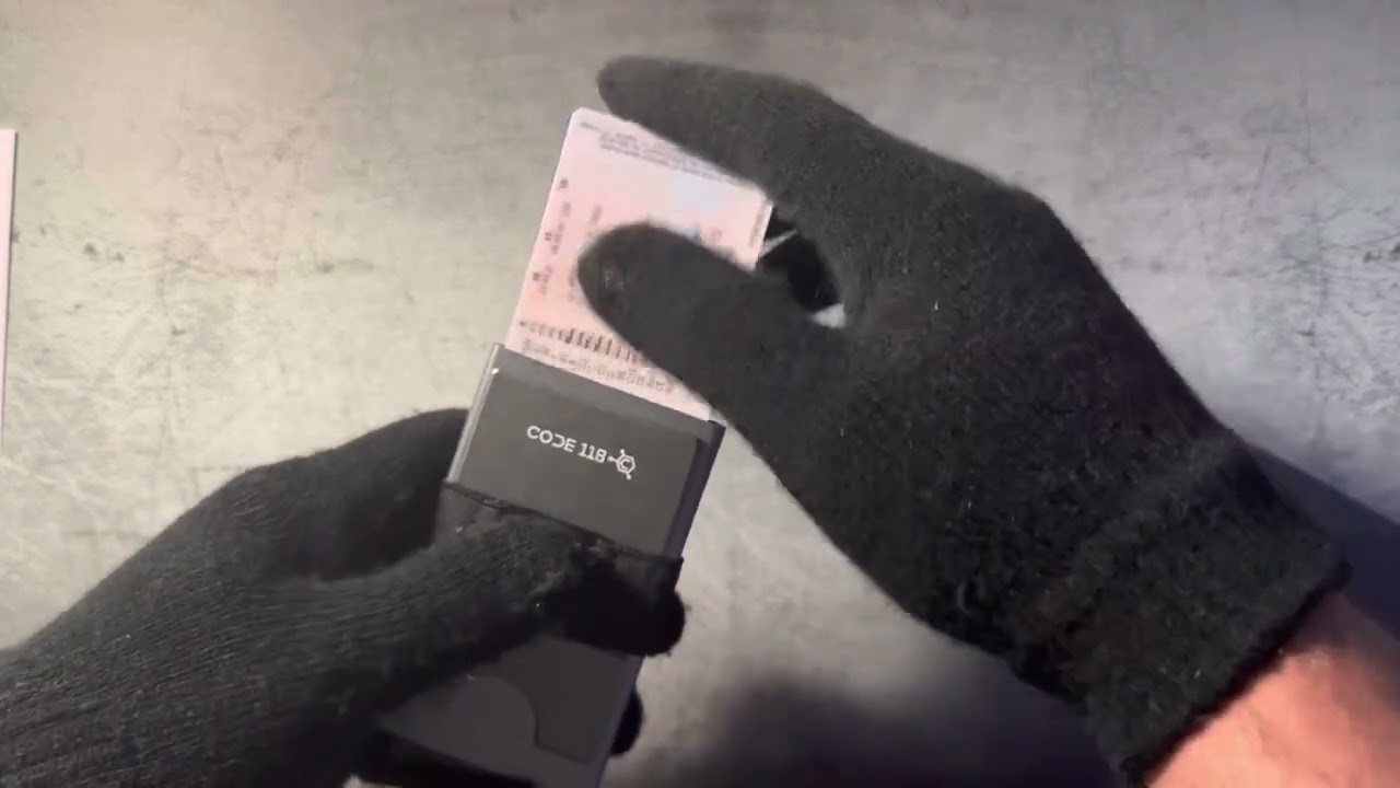 Code 118 Stealth Wallet - As good as all the hype??????