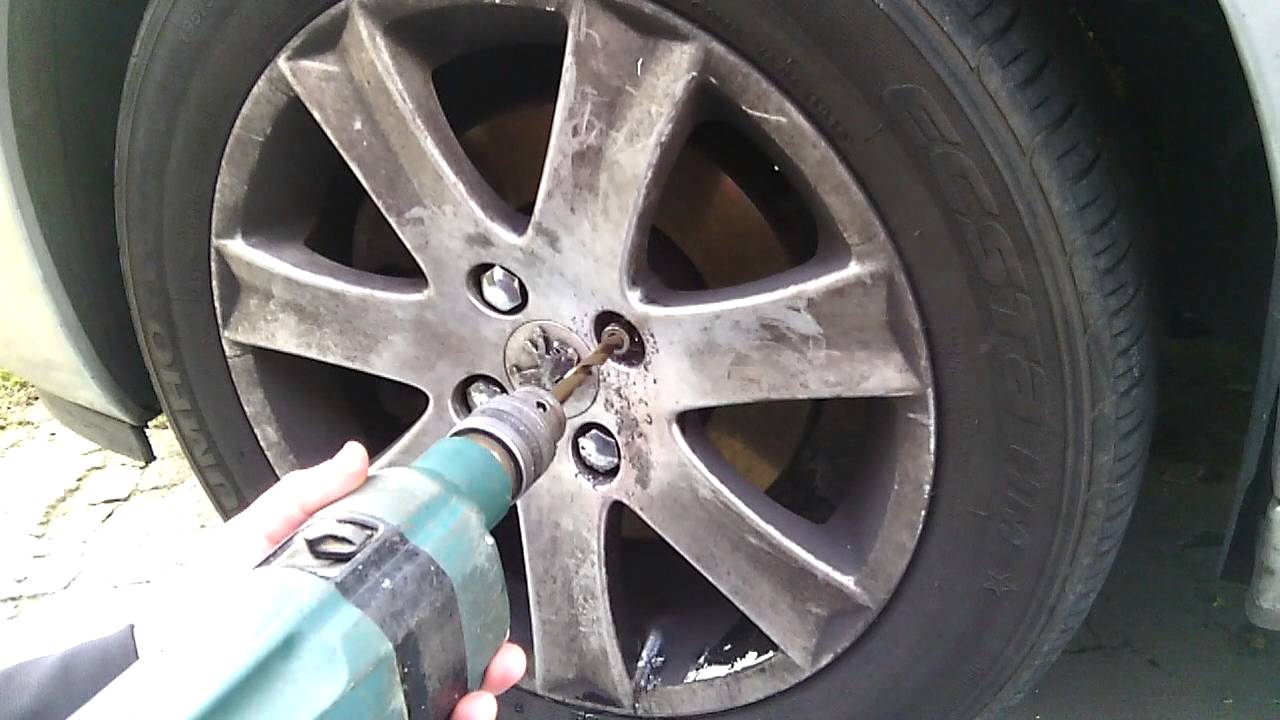 Removing Peugeot Locking Wheel Bolts - Shear Head Security Type