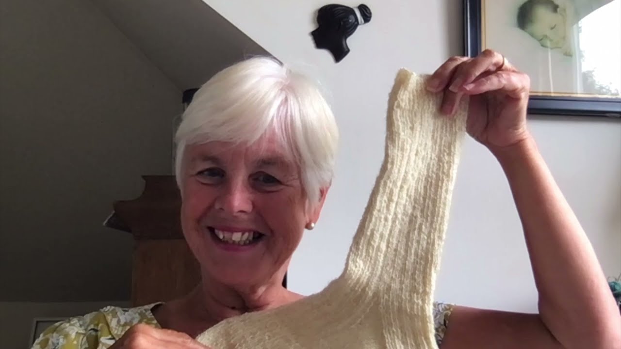Episode 8 - Did you know there's two parts to a dog's nose! and Mum Reminisces