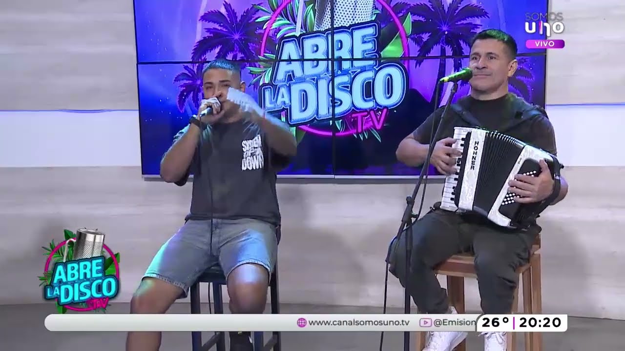 Abre la disco. Adrian Leon (acústico parte 2)