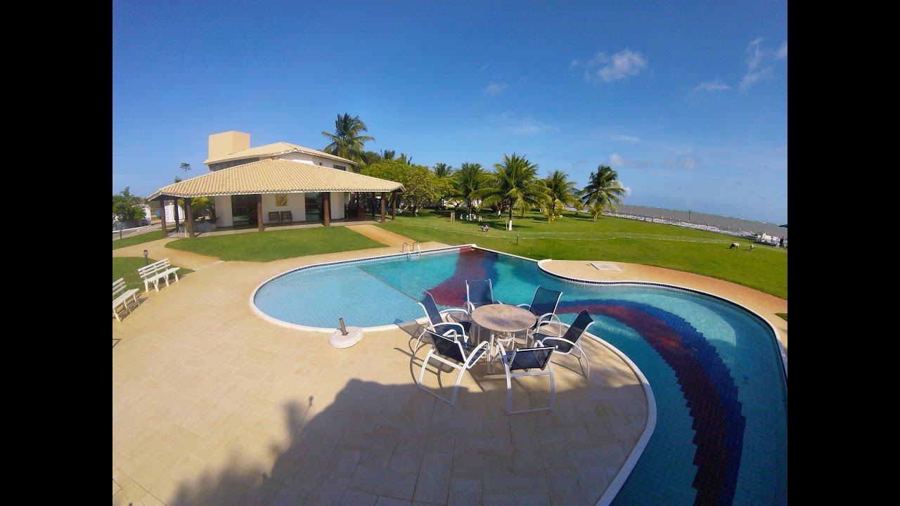 Mansão Beira Mar com 7 suítes na Praia do Saco Sergipe com Piscina e Deck