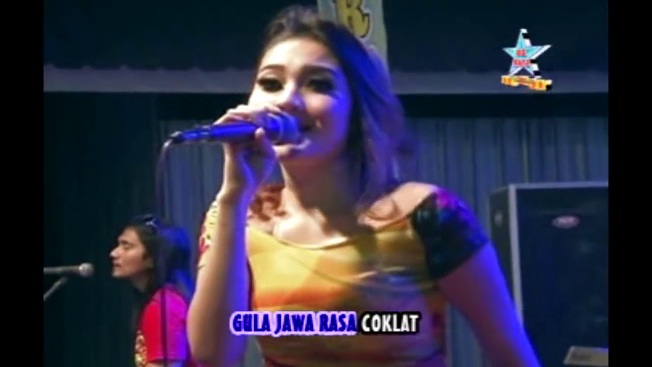 Nella Kharisma - Cinta Anak Kampung | Dangdut [OFFICIAL]
