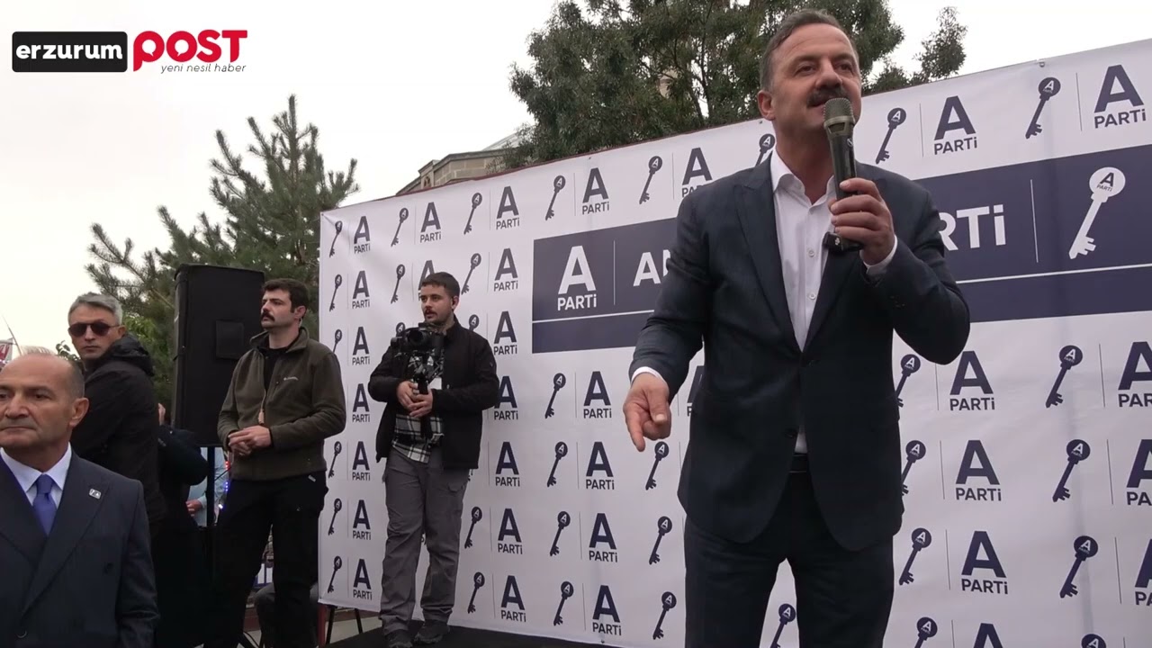 Ağıralioğlu: Bir tane kurucu önder var o da Atatürk...