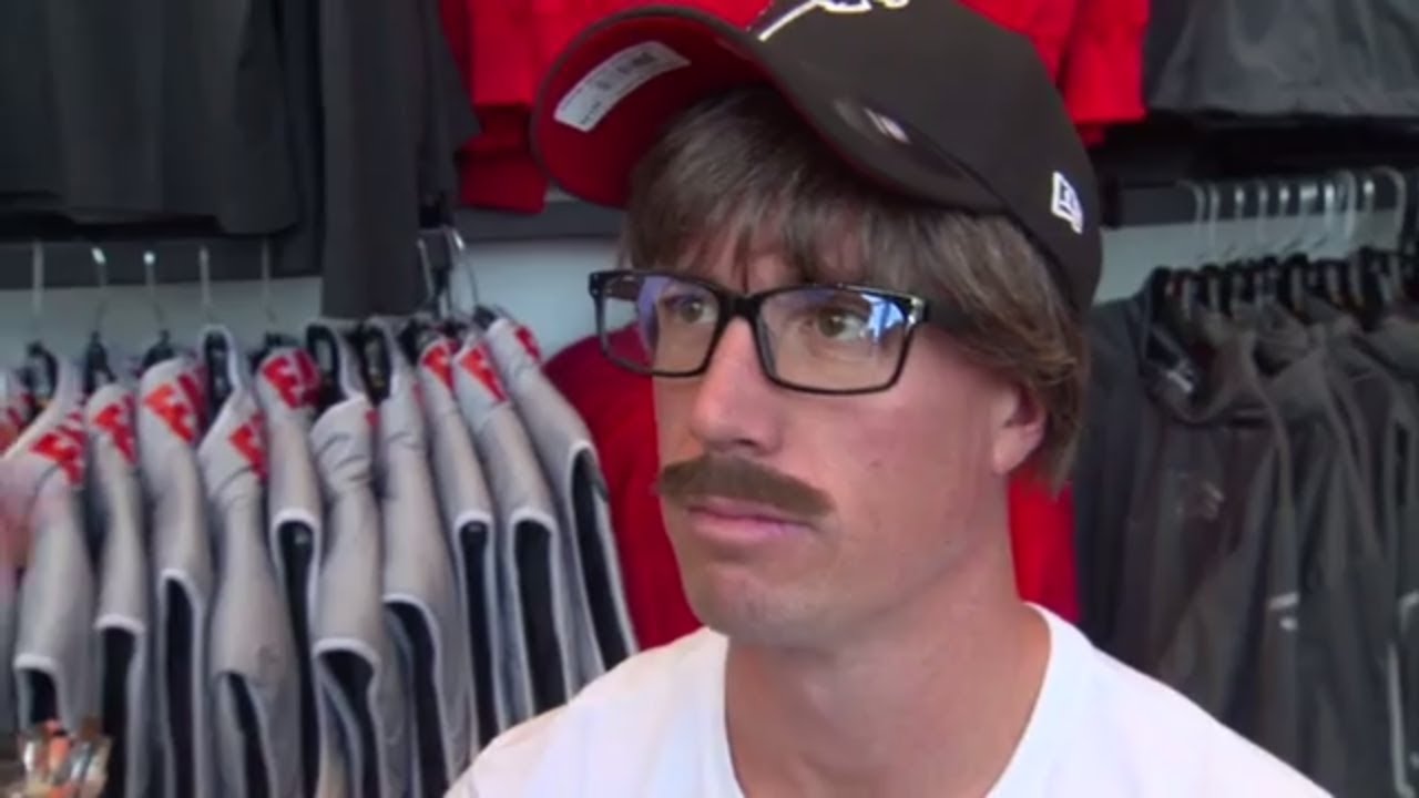Matt Ryan (Uncle Rico?) goes undercover to surprise Atlanta Falcons fans | ESPN