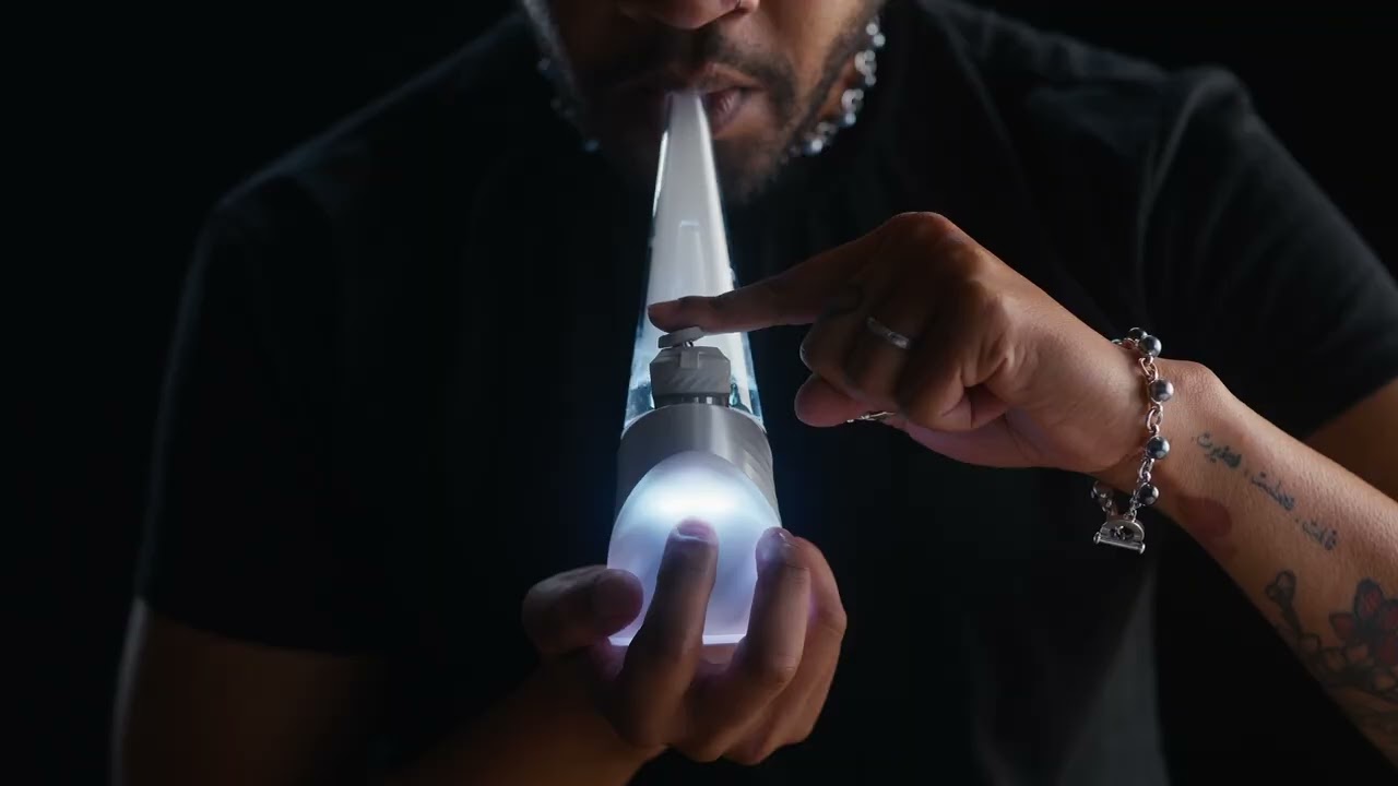 Discover Puffco's New Peak Pro at The Next Level &ndash; The Ultimate Smart Rig