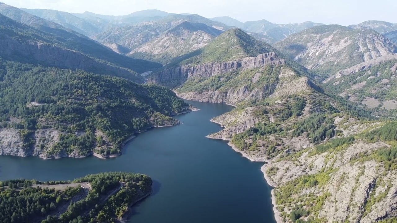 Язовир Боровица и село Безводно