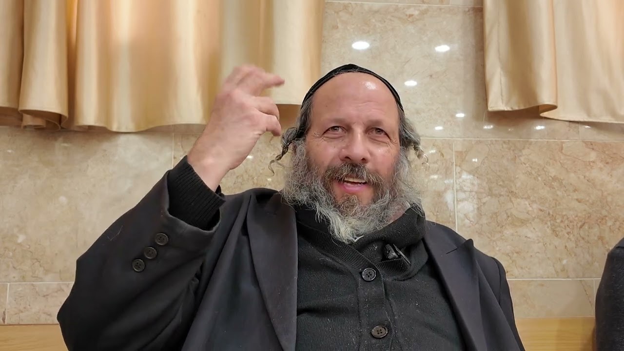 (10) מחכם ותם | אתה יודע כמה מדינות המקל הזה ראה?! | הרב פירר