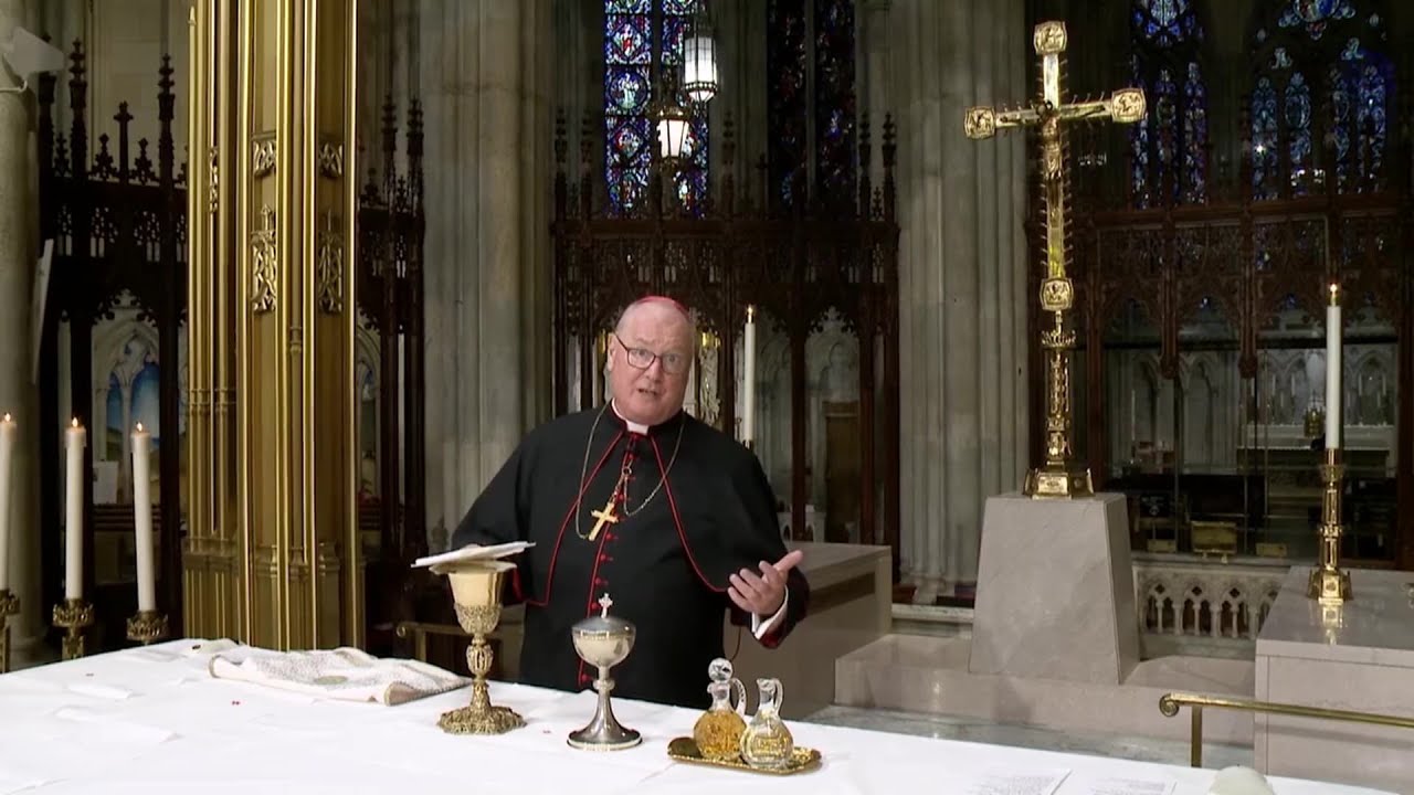 Cardenal Dolan hace visitas virtuales a la catedral para explicar la Iglesia católica