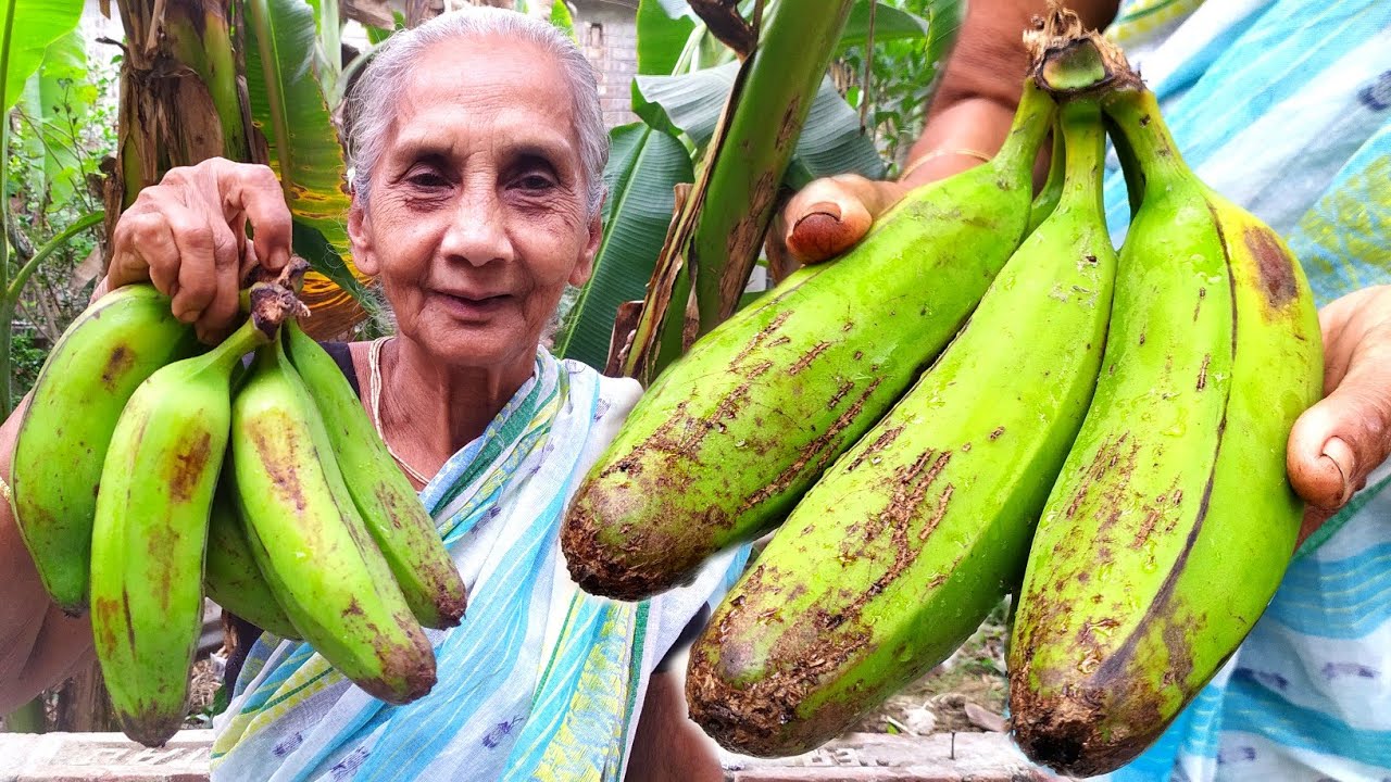 অন্য স্বাদের নিরামিষ রান্না কাঁচাকলার কোপ্তাকারি |  kanchkolar kofta curry niramish