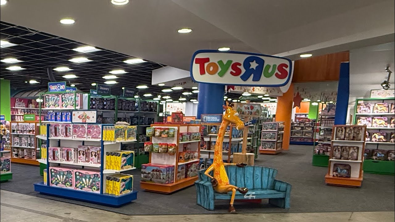 Exploring a Toys R Us in Macys ￼