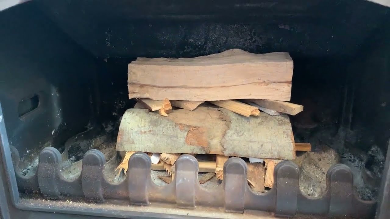 SPAJANJE KAMINA na RADIJATORSKO GRIJANJE.COMBINATION OF FIREPLACE-RADIATOR HEATING.