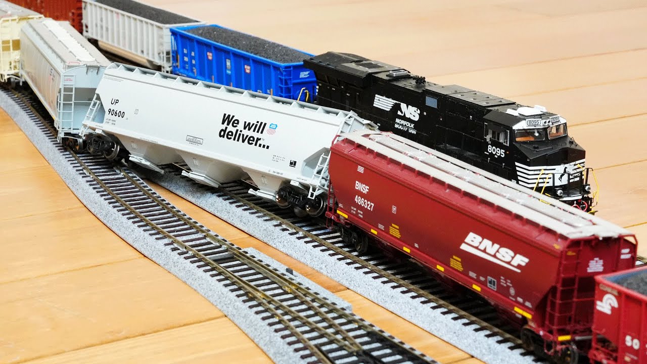 HO Scale Fails, Derailments & Bloopers