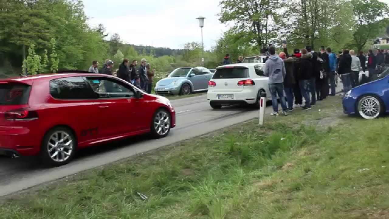 Sabotnik W&ouml;rthersee Turbo Gockel vor dem See 01.05.15