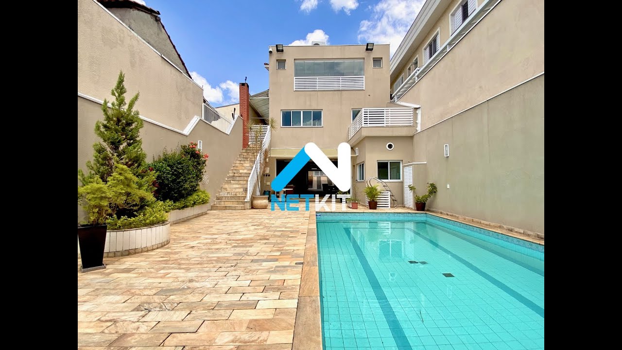 [VENDIDO] [CRLJRCS129] CASA ÚNICA na Zona Leste, 100% Mobiliada com Piscina, Pronta para Morar!