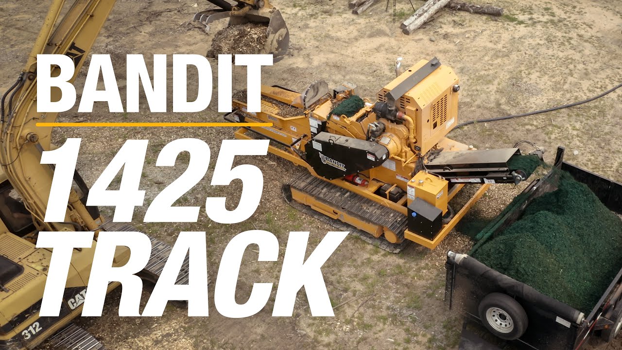 BANDIT 1425 Track Grinds Logs and Colors Mulch with EASE!