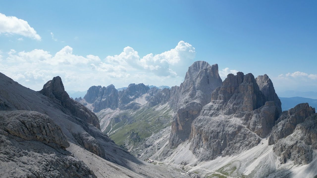 Dal Rifugio Gardeccia al Lago Antermoia e discesa per la Val di Dona - Prima Parte