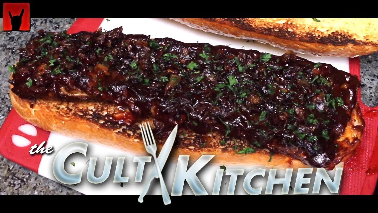 Культовая кухня: гигантский сэндвич с ребрышками