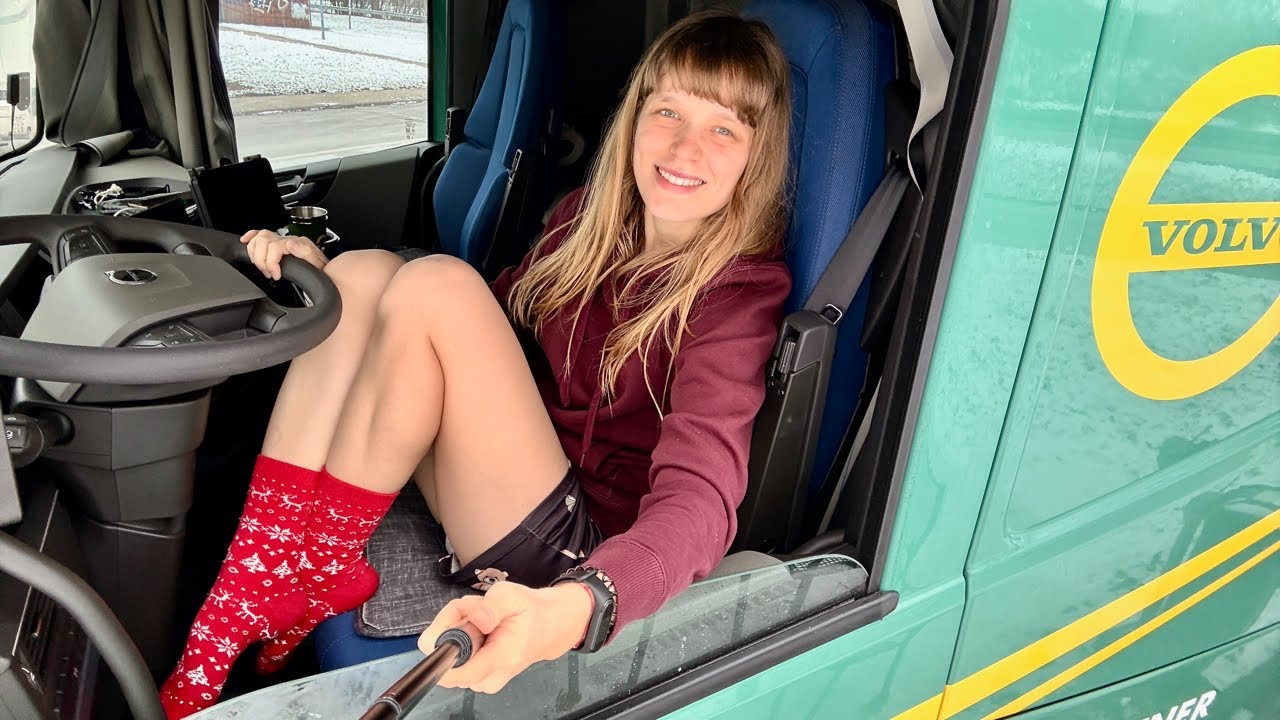 Life on the Road as a Solo Girl Trucker
