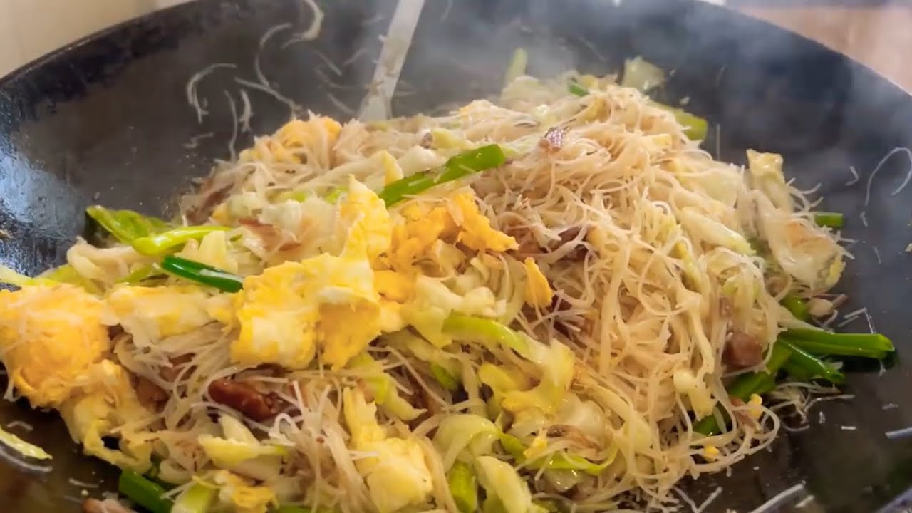 Canned stewed pork bee hoon