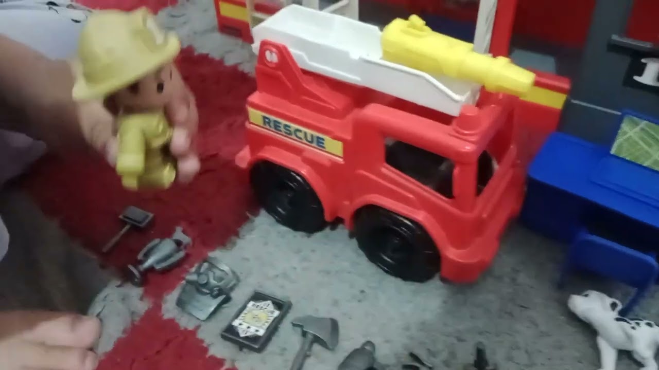 Serunya Kakang Farras Bermain Fire Truck 🚒🔥