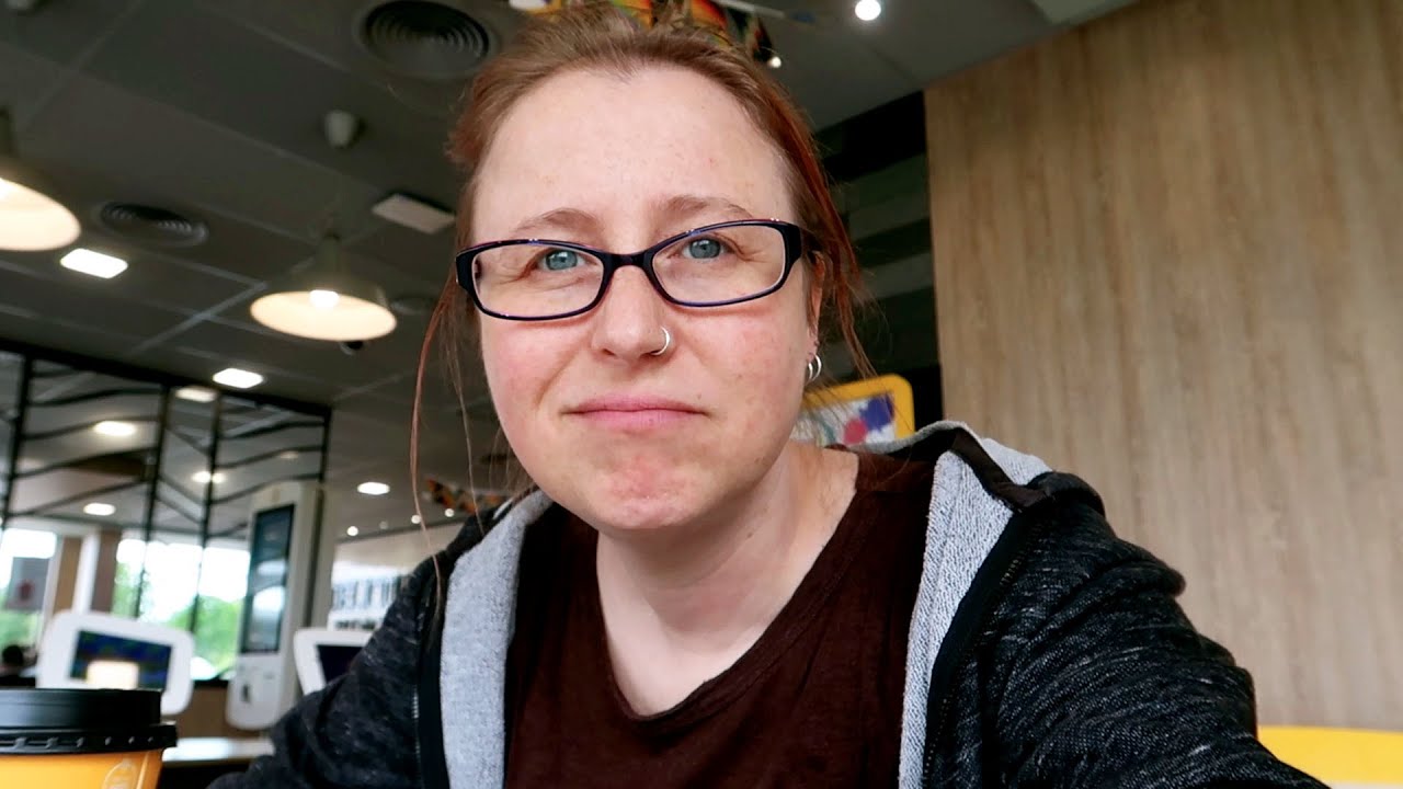 4th COVID JAB, more CLOTHES SHOPPING & a TRIP to McDonald's. Merthyr Tydfil. Daily vlogs, UK.