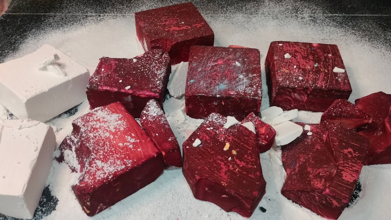 Red Deep dyed Gym chalk blocks  crush ❤️🤍 |GYM CHALK ASMR| |satisfying|