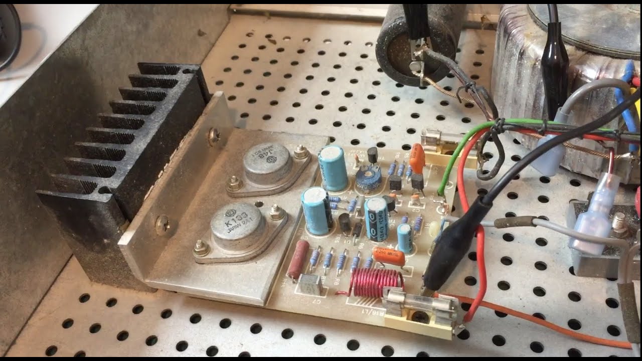 Reminiscing thanks to a Maplin 150W MOSFET Amplifier on my bench. Wyeminster Slave amp repair.