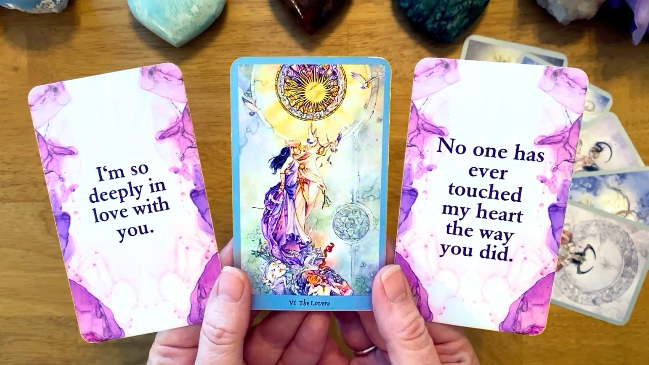 THIS PERSON CHOOSES YOU!! 💍 YOU'RE THEIR ONLY CHOICE FOR REAL LOVE! ♥️ LOVE TAROT READING (IN-DEPTH)